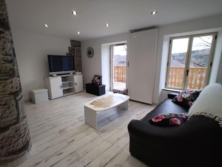 Sur La Route Du Pont Neuf Villa Sauvain Kültér fotó