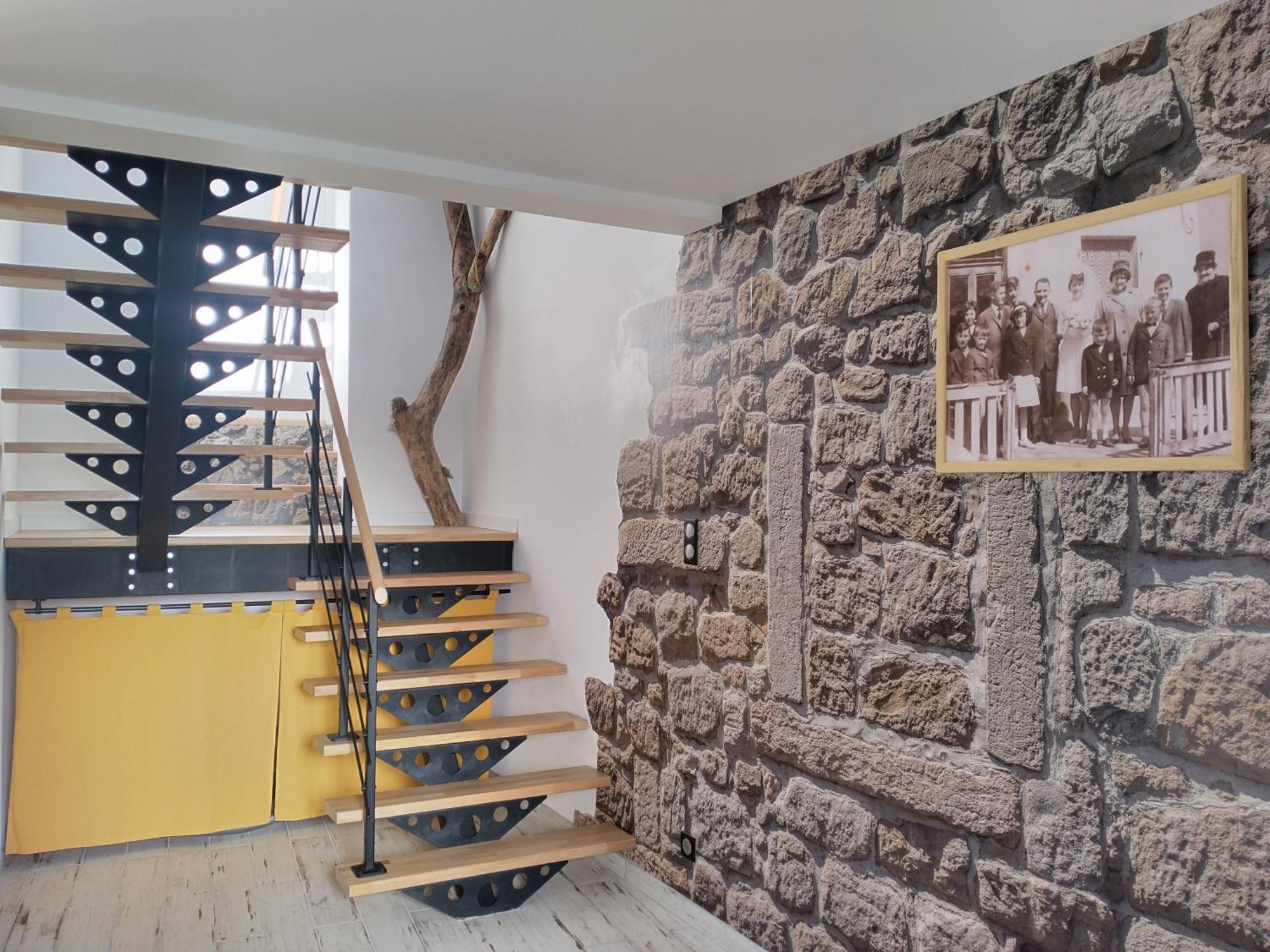 Sur La Route Du Pont Neuf Villa Sauvain Kültér fotó